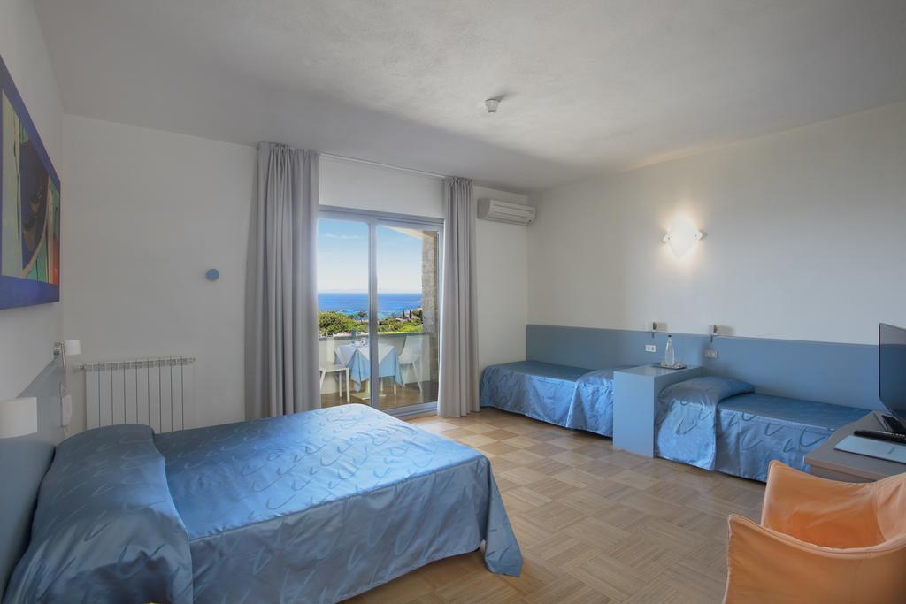 Hotel Arenella Giglio Porto Esterno foto