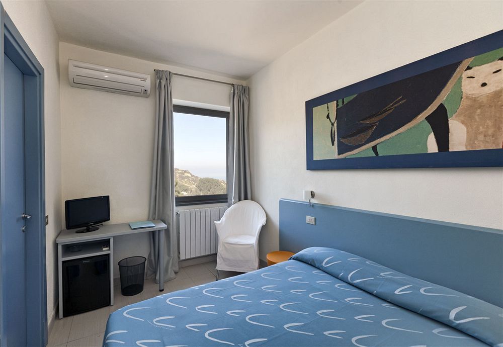 Hotel Arenella Giglio Porto Esterno foto