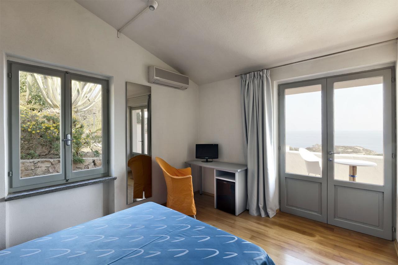 Hotel Arenella Giglio Porto Esterno foto
